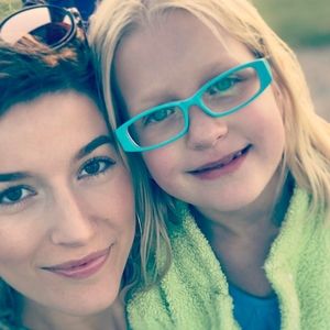 Meet your Posher, Cecily